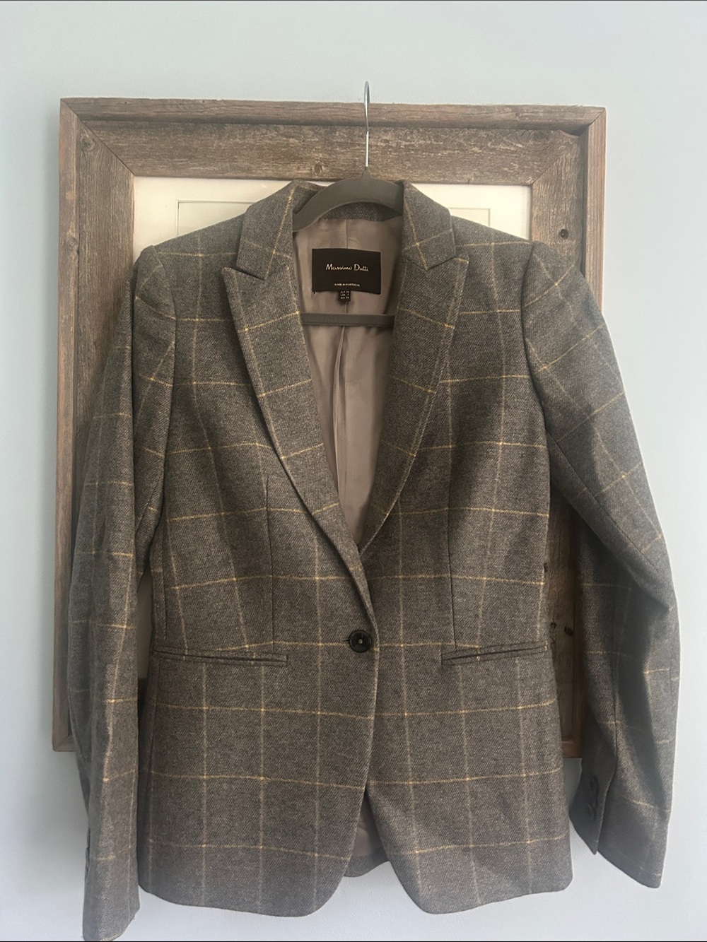 Massimo Dutti Gray Windowpane Wool Blend Blazer  very good condition